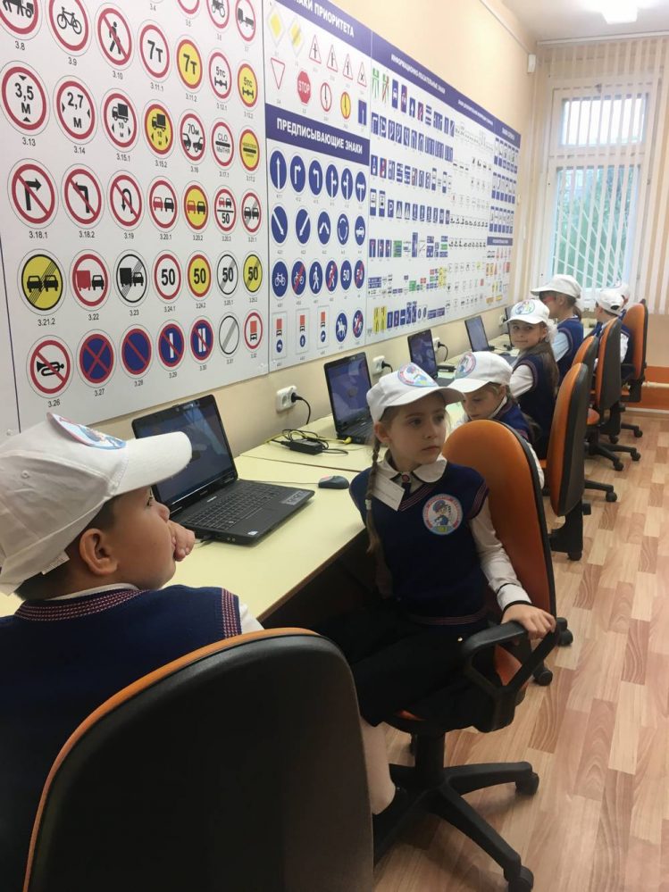 Зеленый огонек